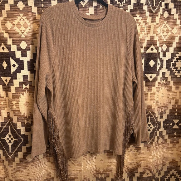 Women’s SHEIN Ribbed Sweater With Fringe Sides, Size 4XL, Fits like a 2XL - Picture 6 of 8